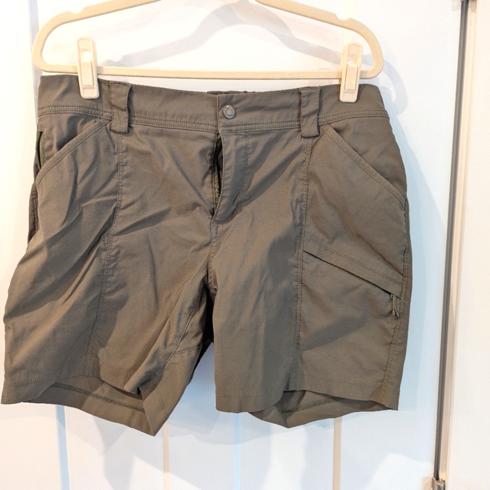 Women's Outdoor Utility Shorts - Olive